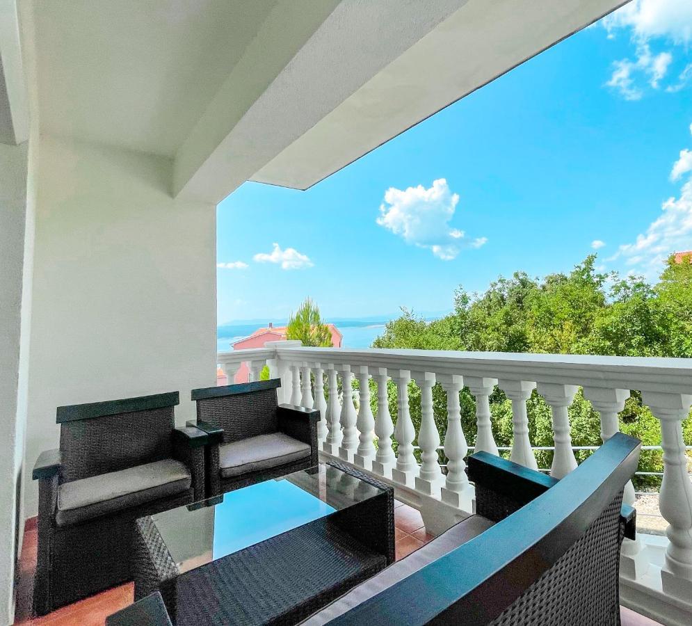 Apartments Villa Klaudia - Adults Only Crikvenica Zewnętrze zdjęcie